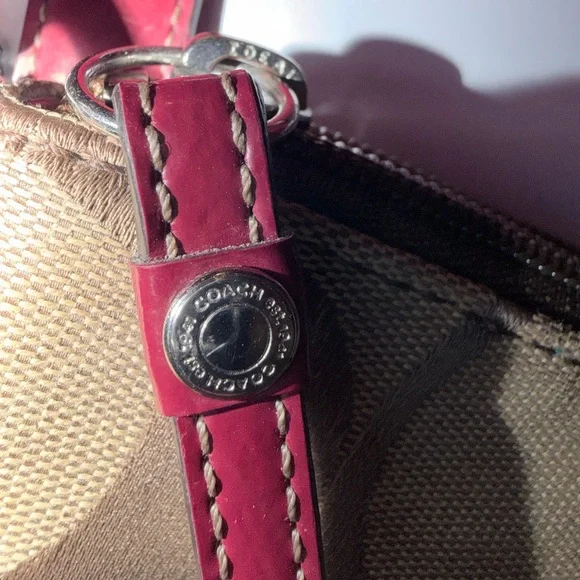 Coach Tan and Red Crossbody Bag - Picture 4 of 5